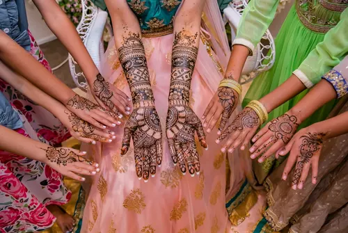 mehndi decoration